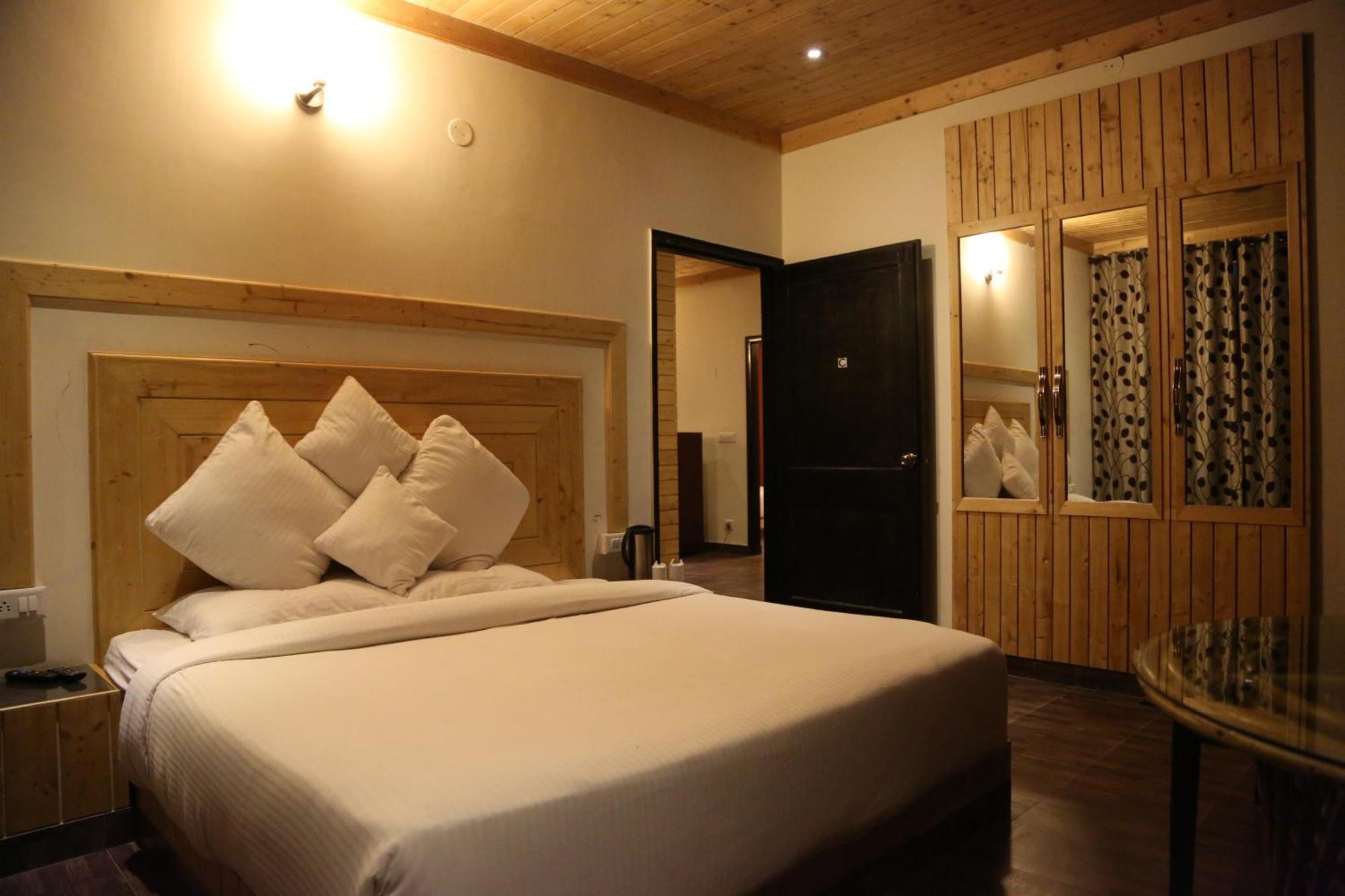 Winnies Holiday Resort & Spa Касаули Экстерьер фото